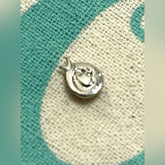 Origami Owl Living Lockets Retired Ladybug Floating Charm - Picture 2 of 2